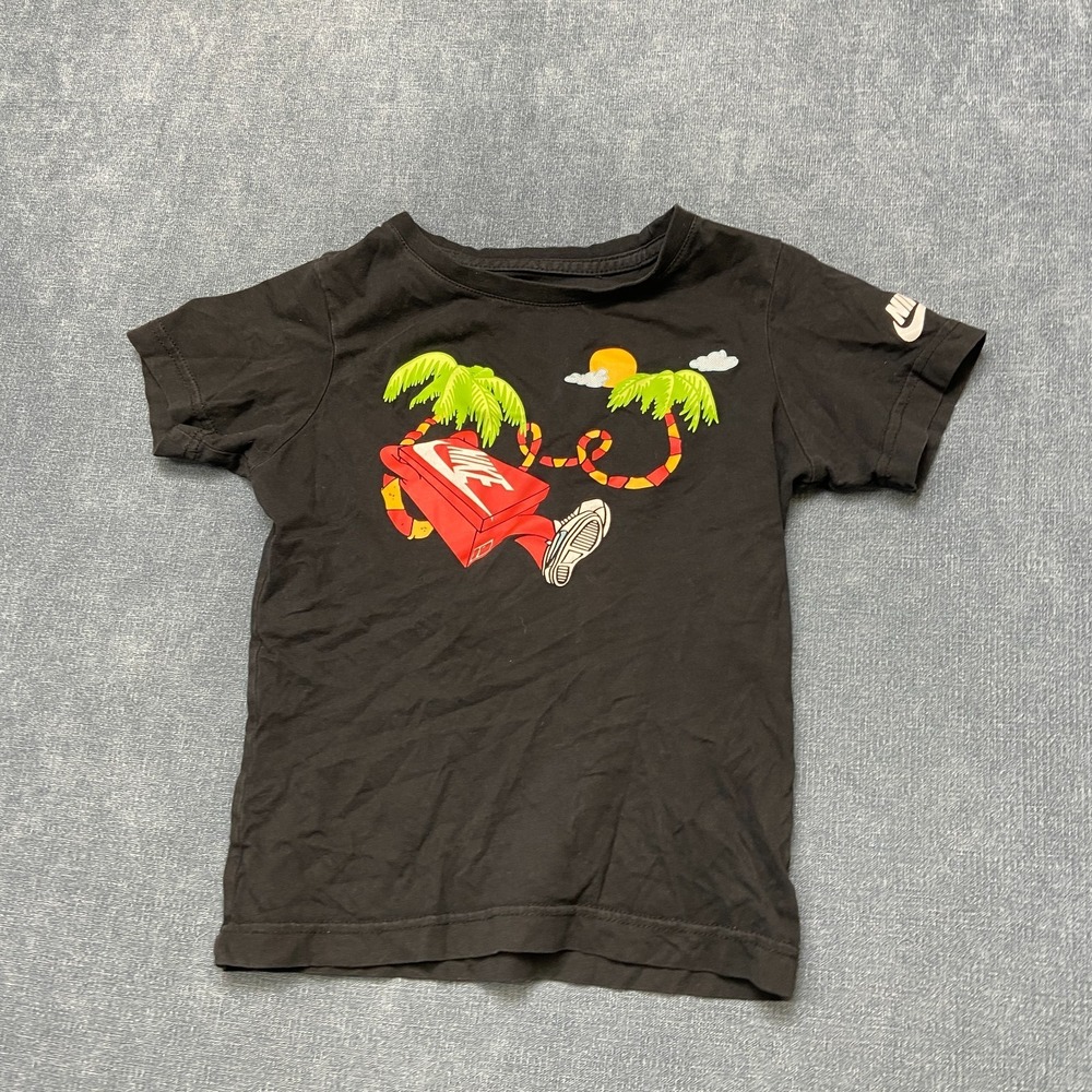 Nike T Shirt Boys Large Black Swoosh Logo Graphic Print Crew Neck Summer Tee